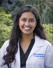 Headshot of Ashna Mahadev Headshot of Ashna Mahadev
