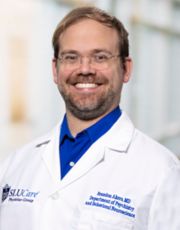 Headshot of Brandon Akers