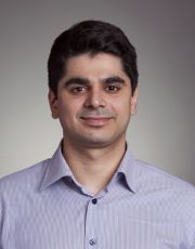 Headshot of Zain Quarni